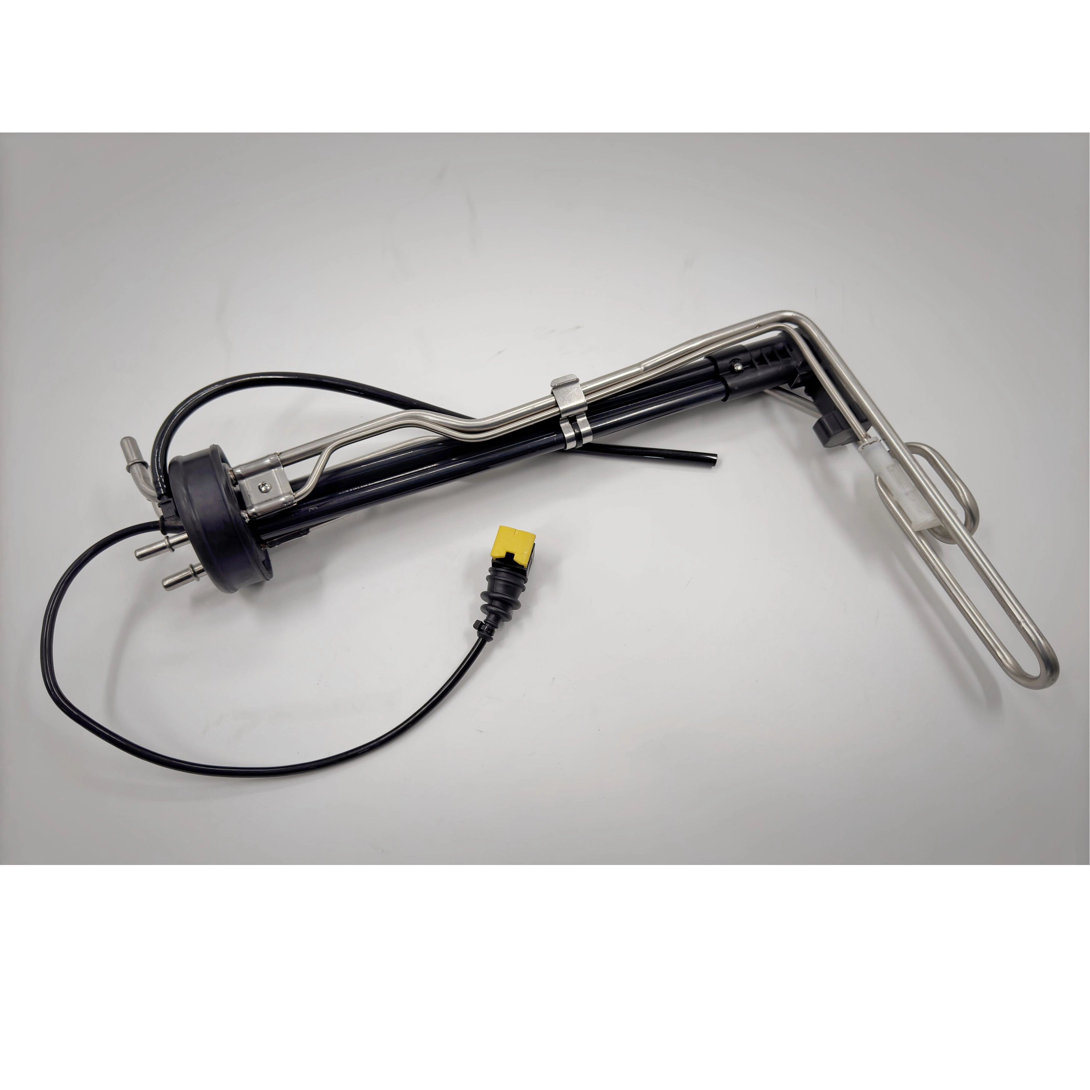 10R05/01 2047 01 Diesel Exhaust Fluid (DEF) Level Sensor Adblue Def Header DEF Sending Unit